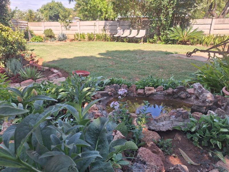 4 Bedroom Property for Sale in Roosheuwel North West